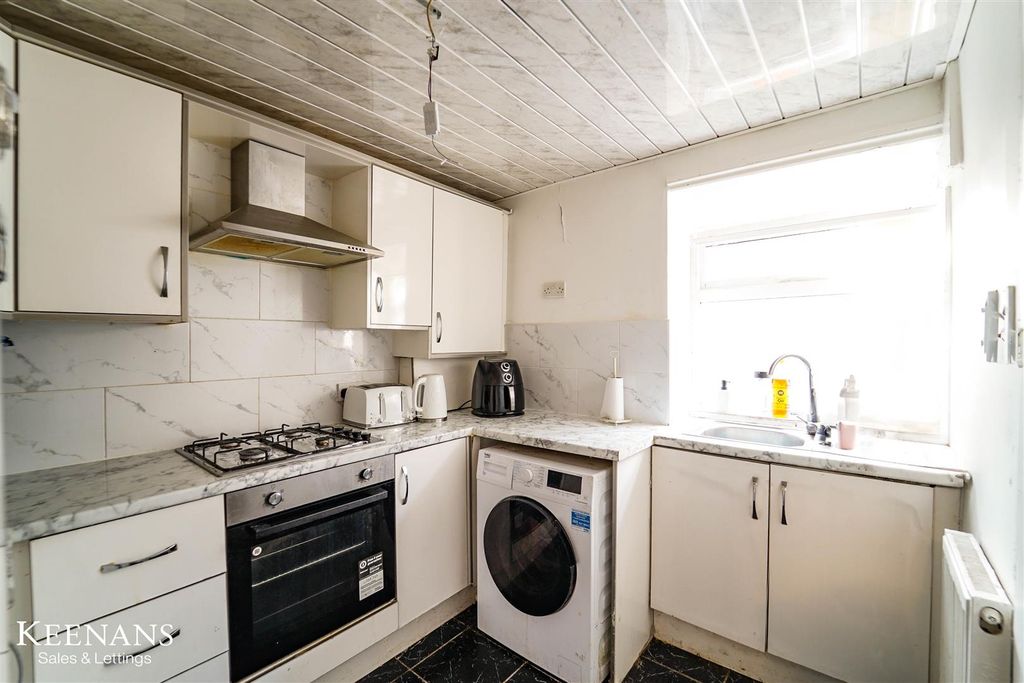 Property photo 2 of 13 2.Jpg