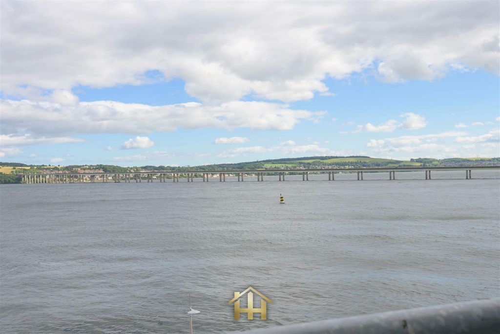 Additional image 20 of 2 bed flat for saleGourlay Yard, Dundee DD1