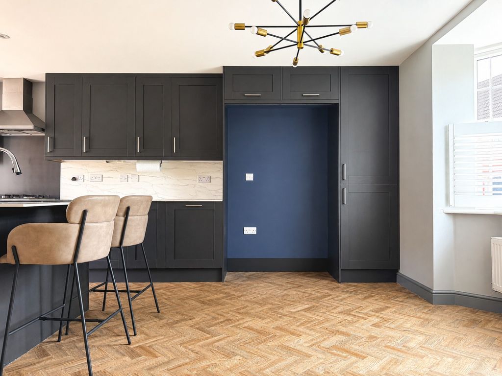 Property photo 2 of 38 5091524