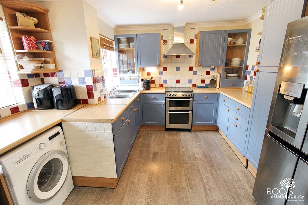 Property photo 3 of 11 Extended Kitchen
