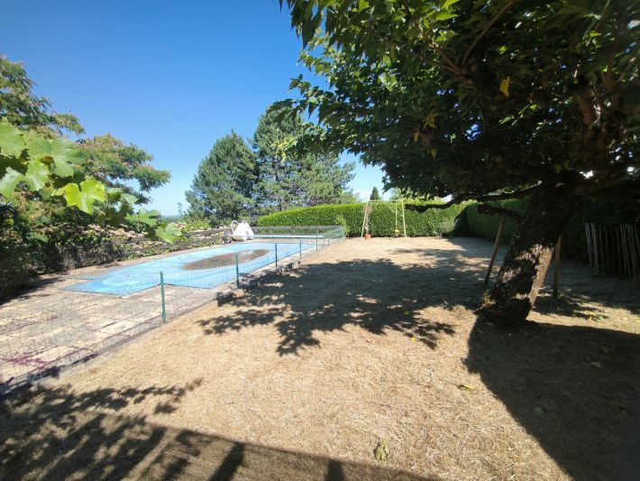 Property photo 3 of 23