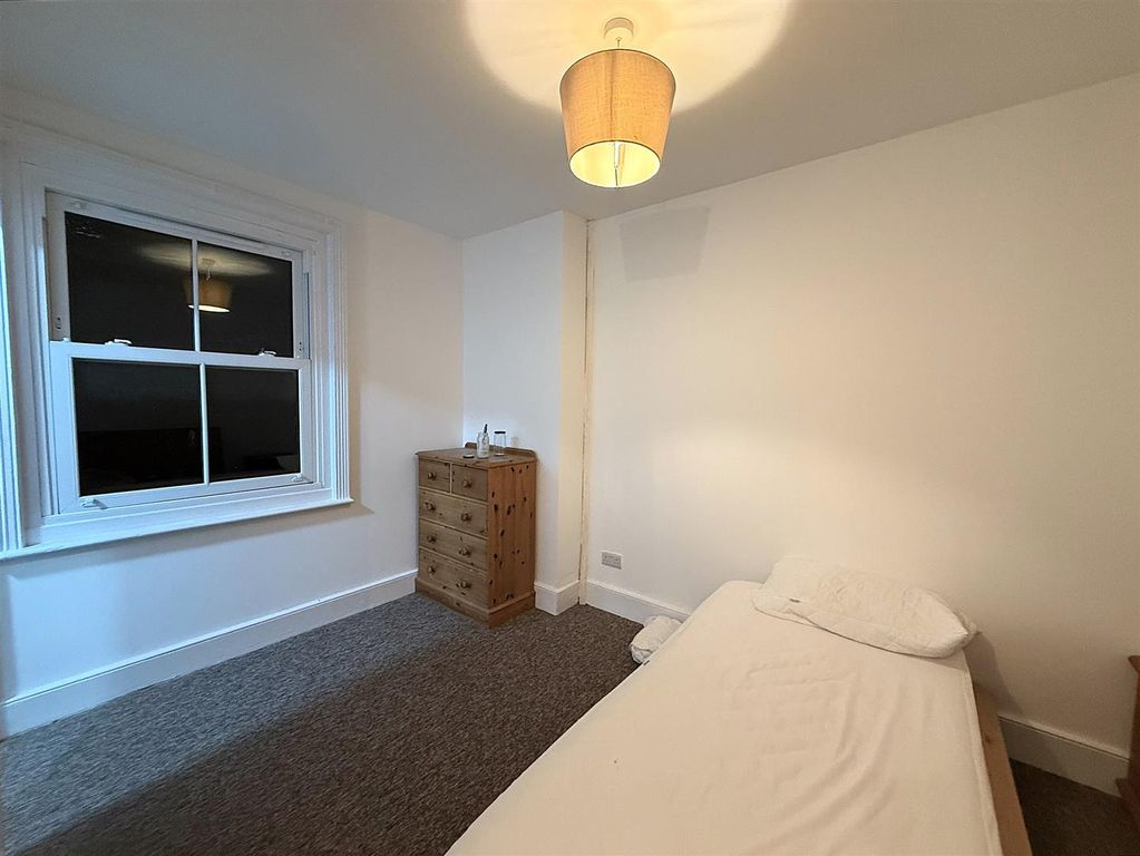 Property photo 2 of 7 Processed-543D4C1E-6782-4Cde-8263-254C0F88F164.Jpe