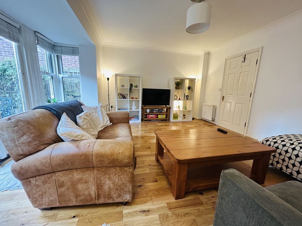 Property photo 2 of 19 Img_8424