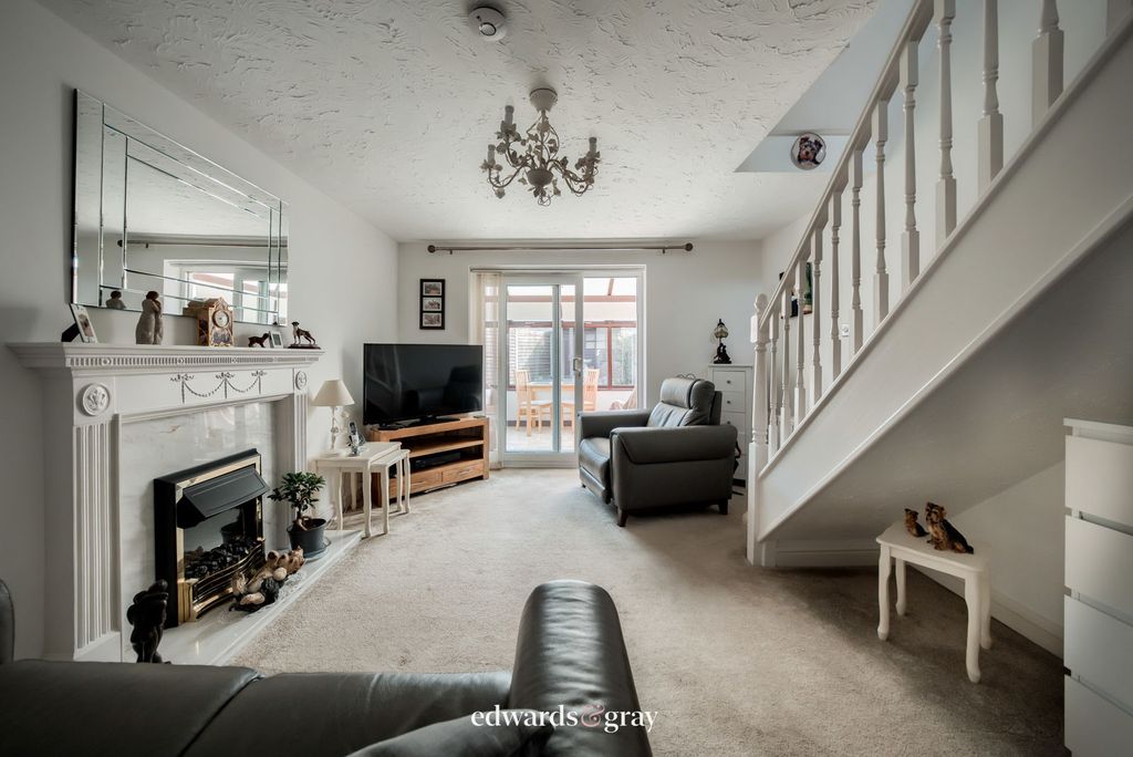 Property photo 2 of 15