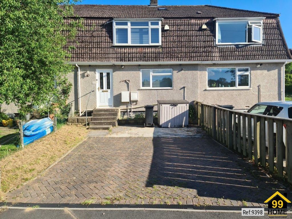 Property photo 2 of 16 Photo 1