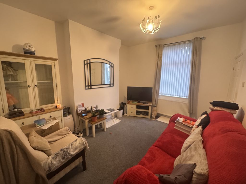 Property photo 2 of 13 Img_5275