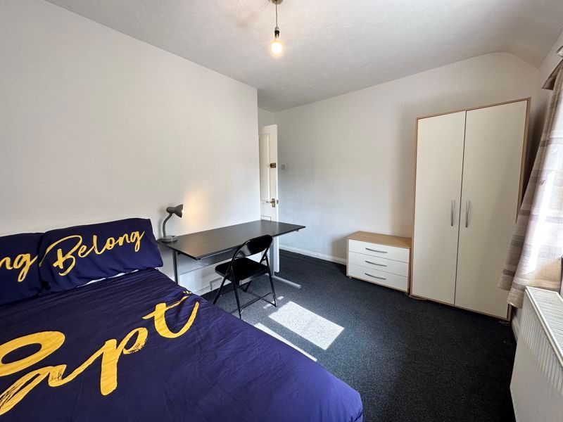 Property photo 2 of 13 Photo 23