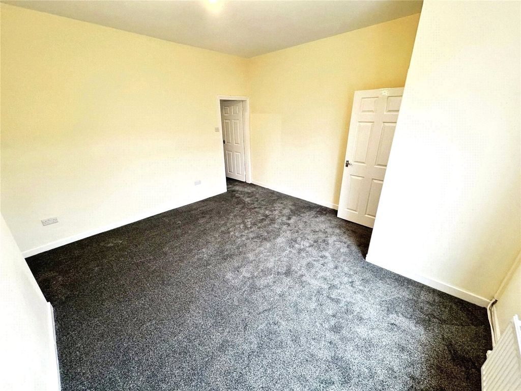 Property photo 3 of 19 Picture No. 03