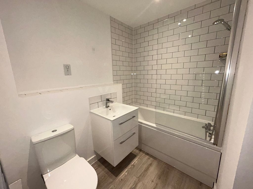 Property photo 3 of 6 Picture No. 02