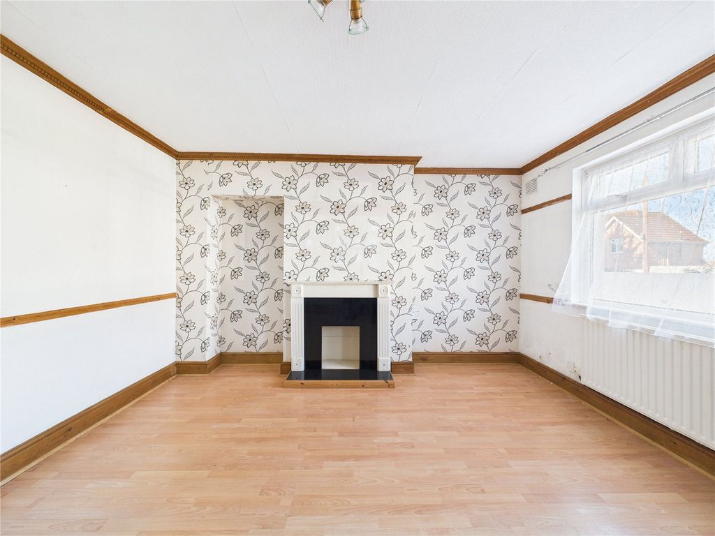 Property photo 1 of 25 Picture No. 16