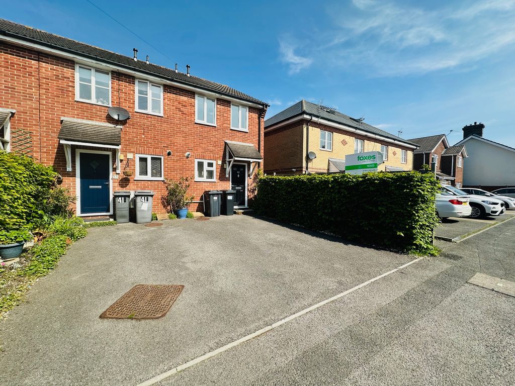 Property photo 1 of 14 Front