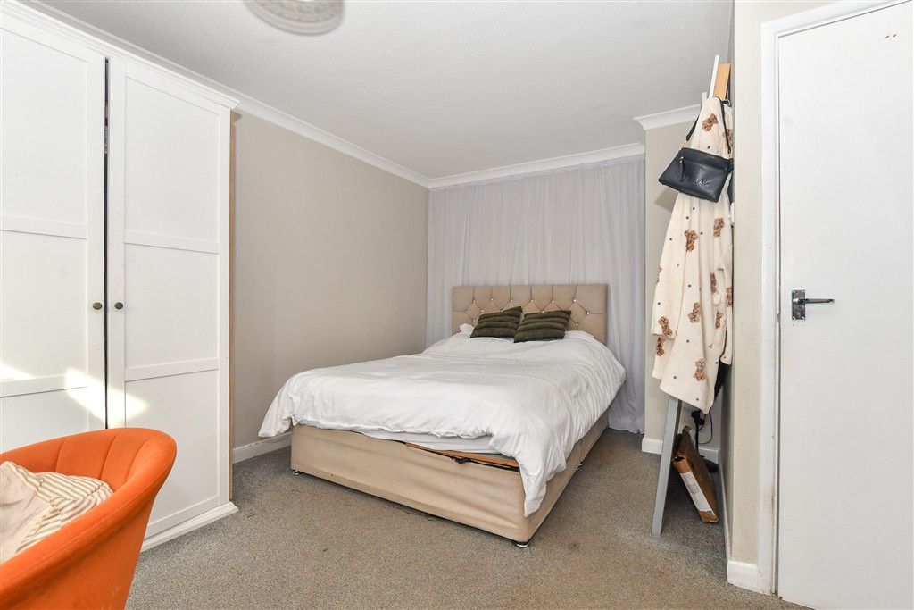 Property photo 2 of 9 Bedroom 1