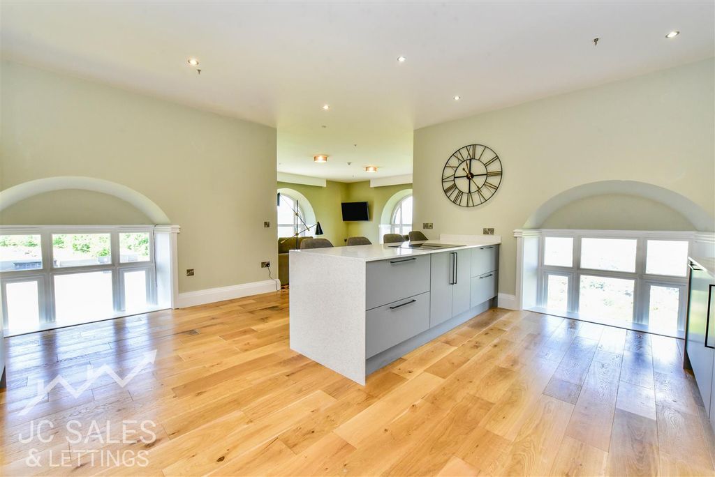 Property photo 3 of 34 Dsc_4273.Jpg