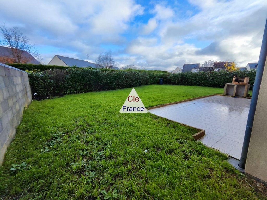 Property photo 2 of 12