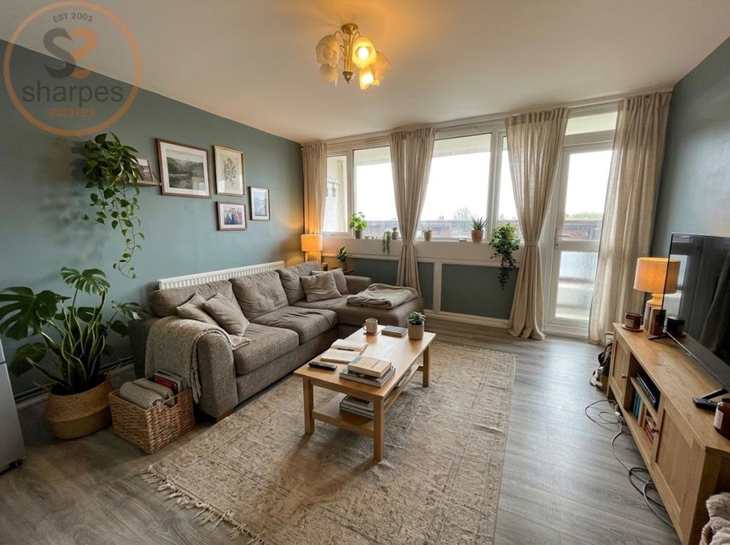 Property photo 1 of 14 490d6983-2dc9-4F63-9B9B-2d028726Dced