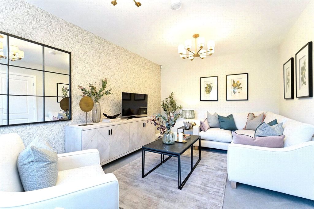 Property photo 3 of 9 Typical Lounge