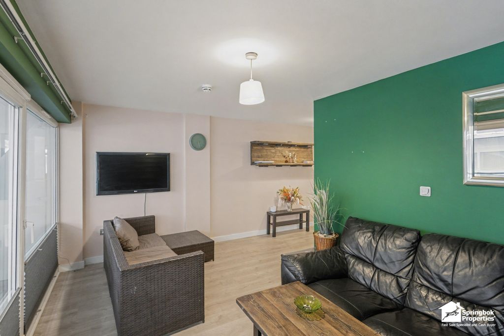 Property photo 2 of 14 Image 1