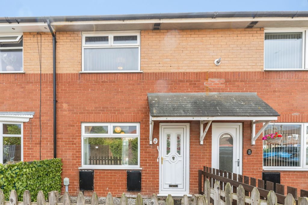 Property photo 1 of 12