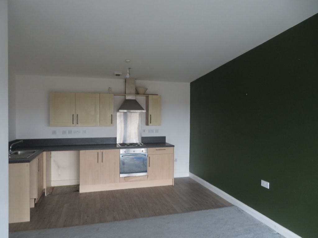 Property photo 2 of 5 Open Plan Lounge/Kitchen