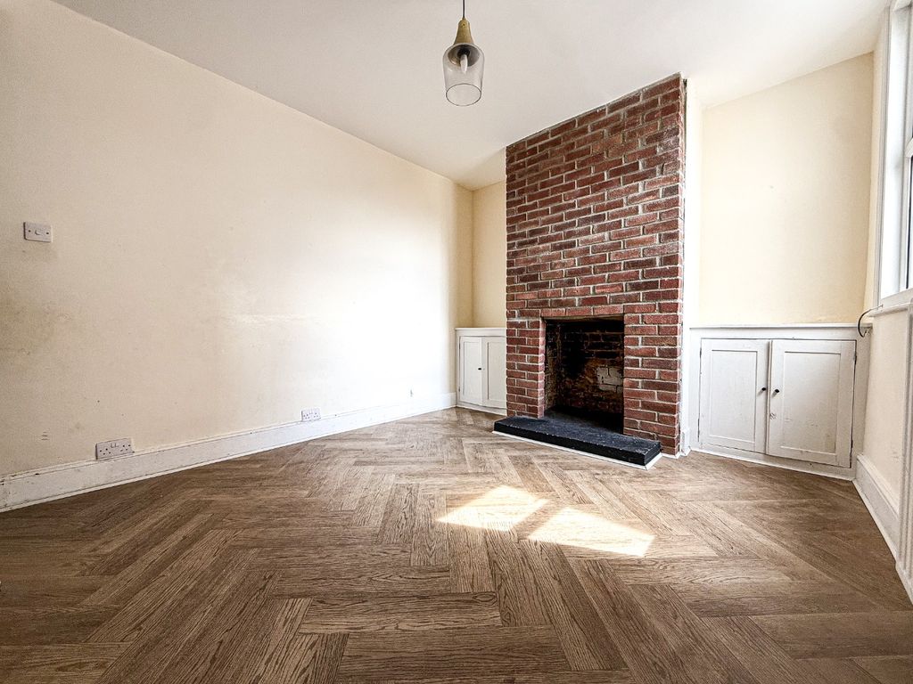 Property photo 3 of 17 5148959