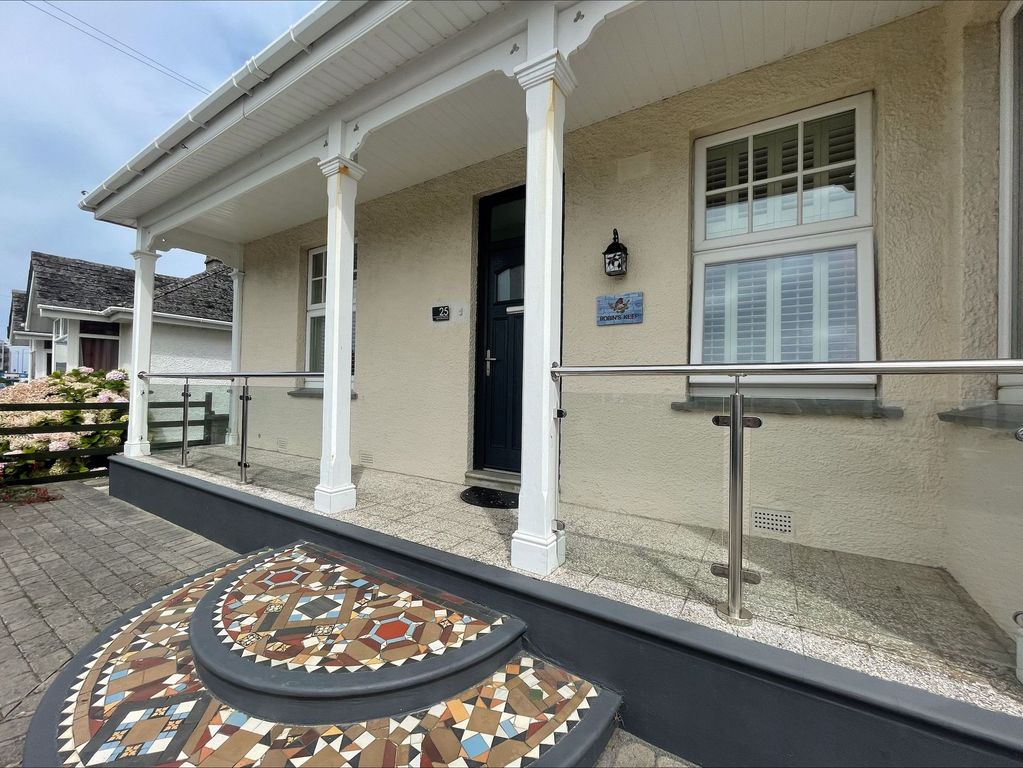 Property photo 2 of 30 External