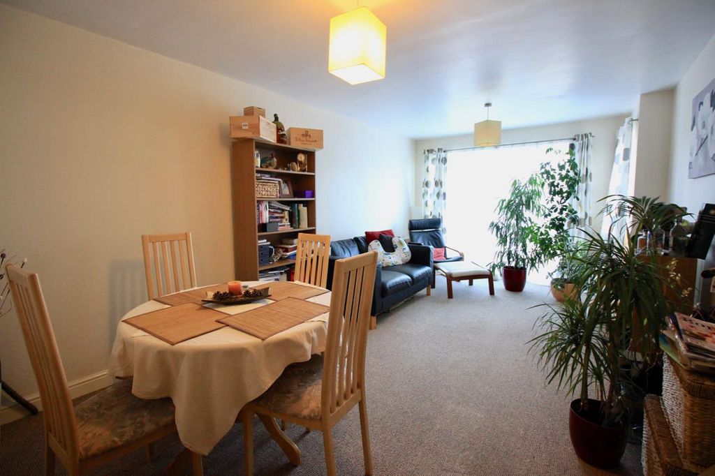 Property photo 3 of 7 Img_3947.Jpg