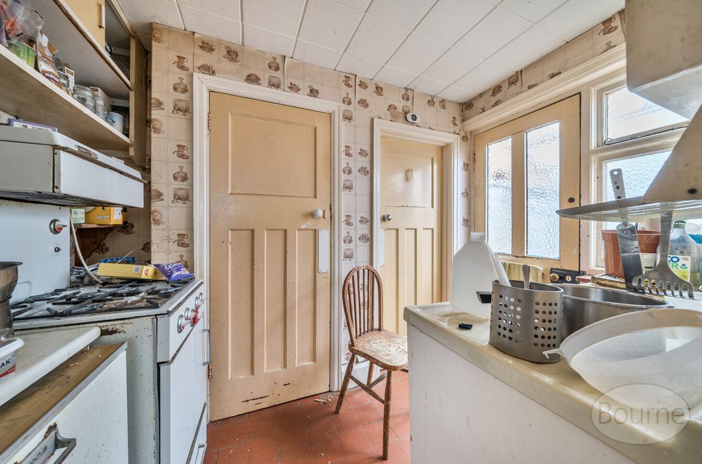 Property photo 3 of 9 B54d462A-Bf53-438...