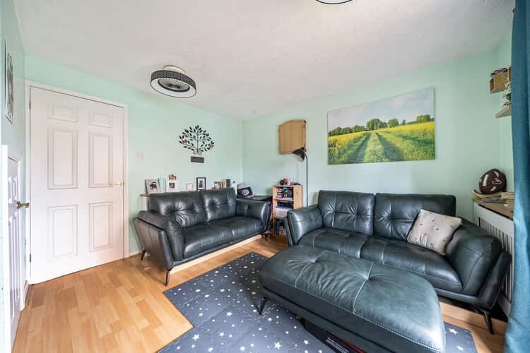 Property photo 3 of 20