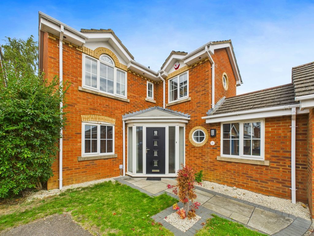 Property photo 2 of 30 Cam04922G0-Pr0069-Still003