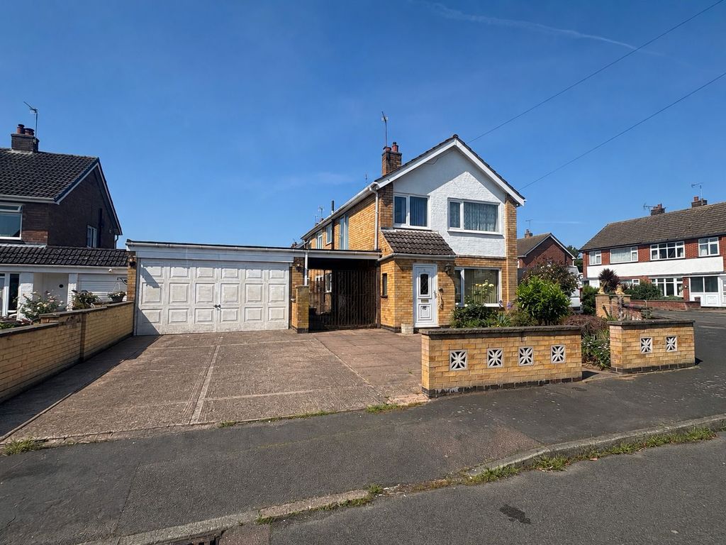 Property photo 2 of 14