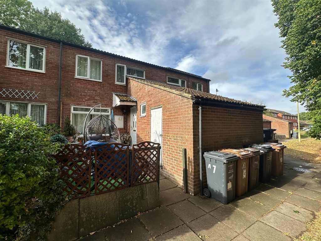 Property photo 1 of 2 47.Jpg