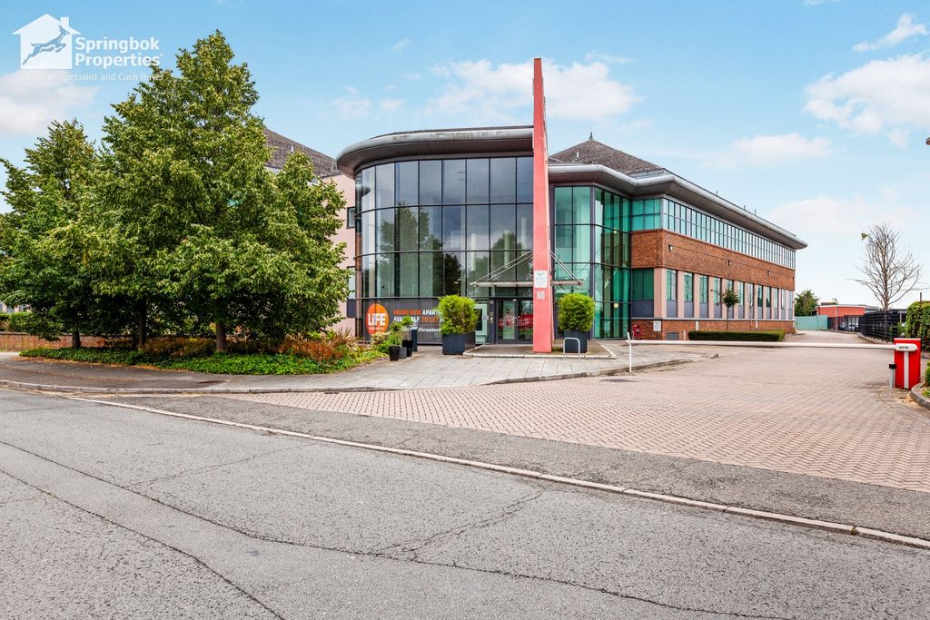 Property photo 1 of 11 Front View