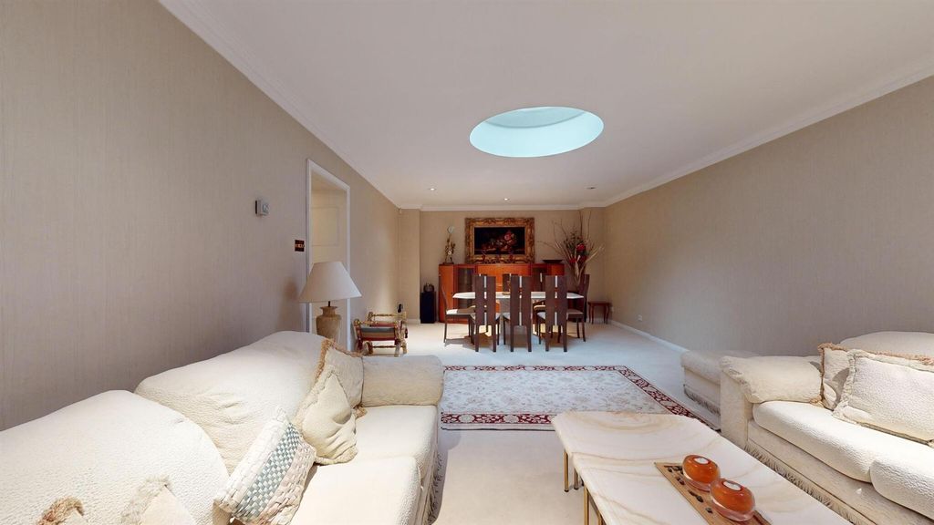 Property photo 3 of 18 66F44A13713c8Abb55c7Bfaf_5F535F4c01Bec2821c1Efcaa7