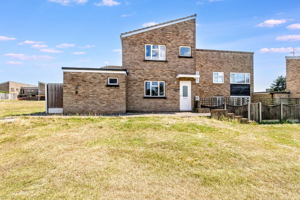 Property photo 1 of 24