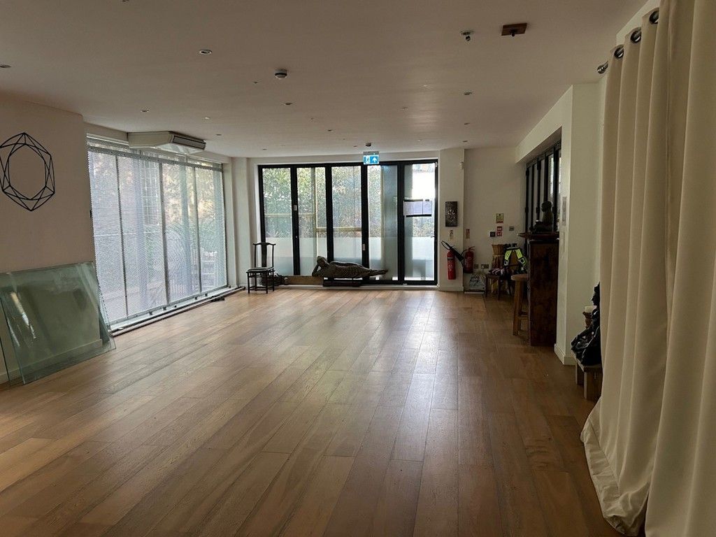 Property photo 2 of 5 Photo 2