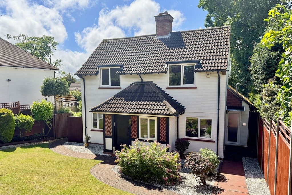 Property photo 1 of 29
