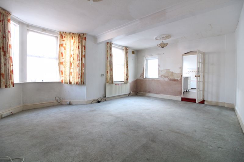 Property photo 3 of 14 Photo 2