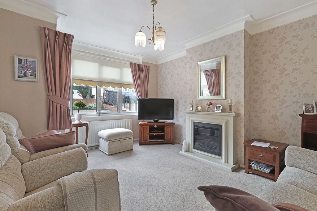 Property photo 2 of 20 Photo 6