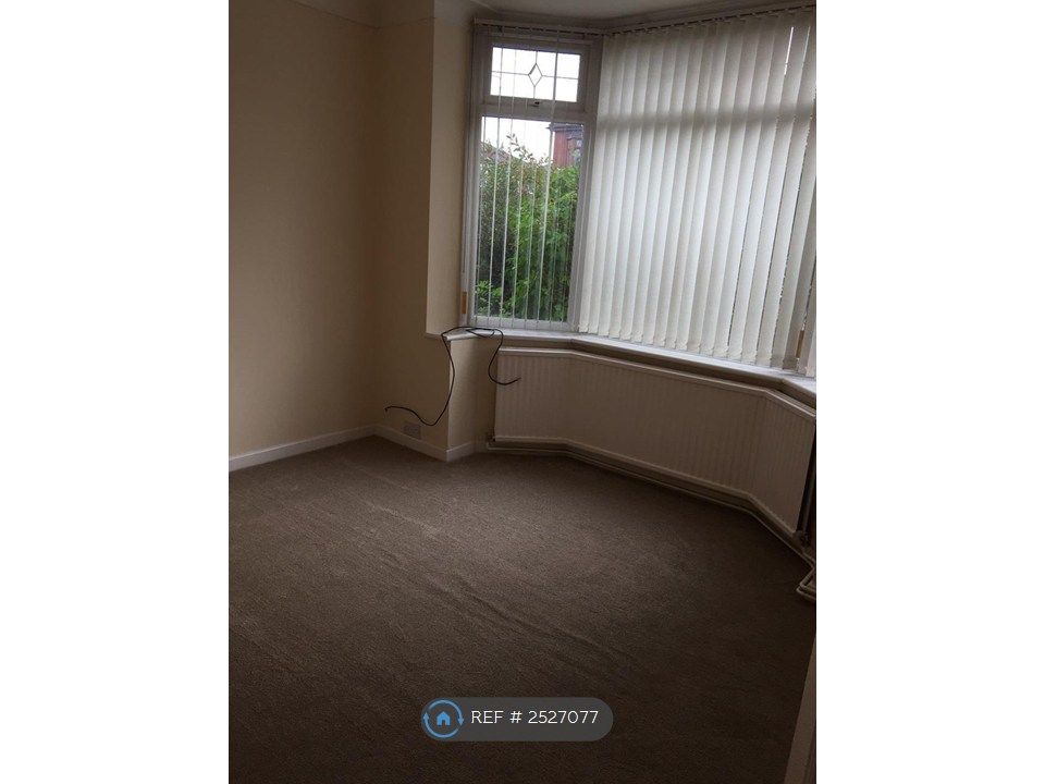 Property photo 2 of 27 Front Reception Room