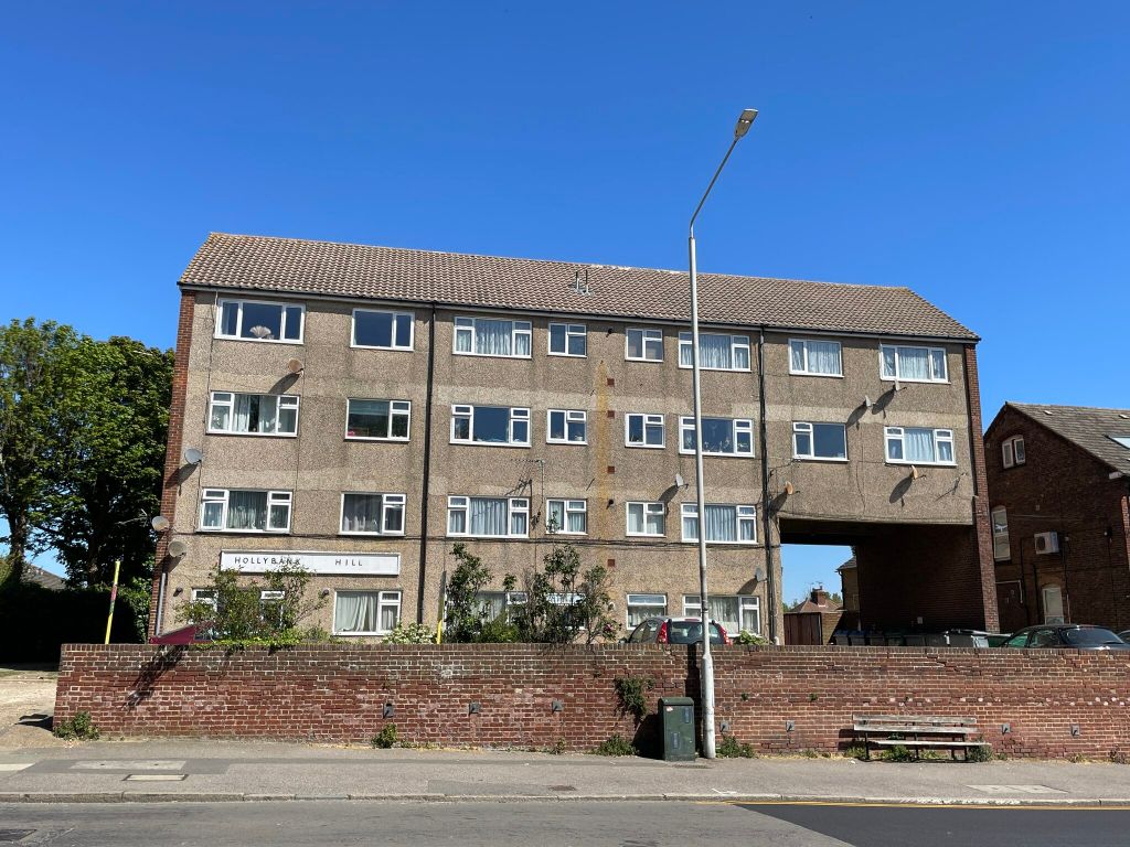 Property photo 1 of 7 Photo