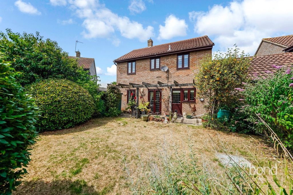 Property photo 2 of 25