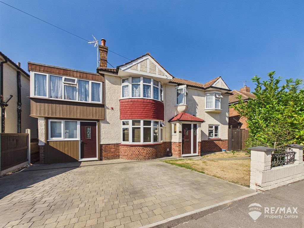 Property photo 1 of 33 Cam02842G0-Pr0410-Still035.Jpg