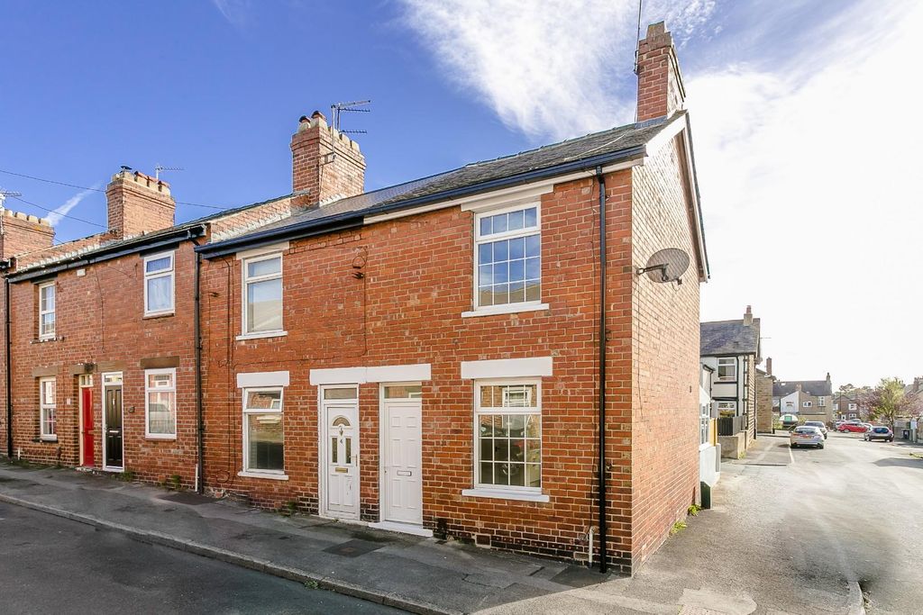 Property photo 1 of 12 2 Regent Mount-4279.Jpg