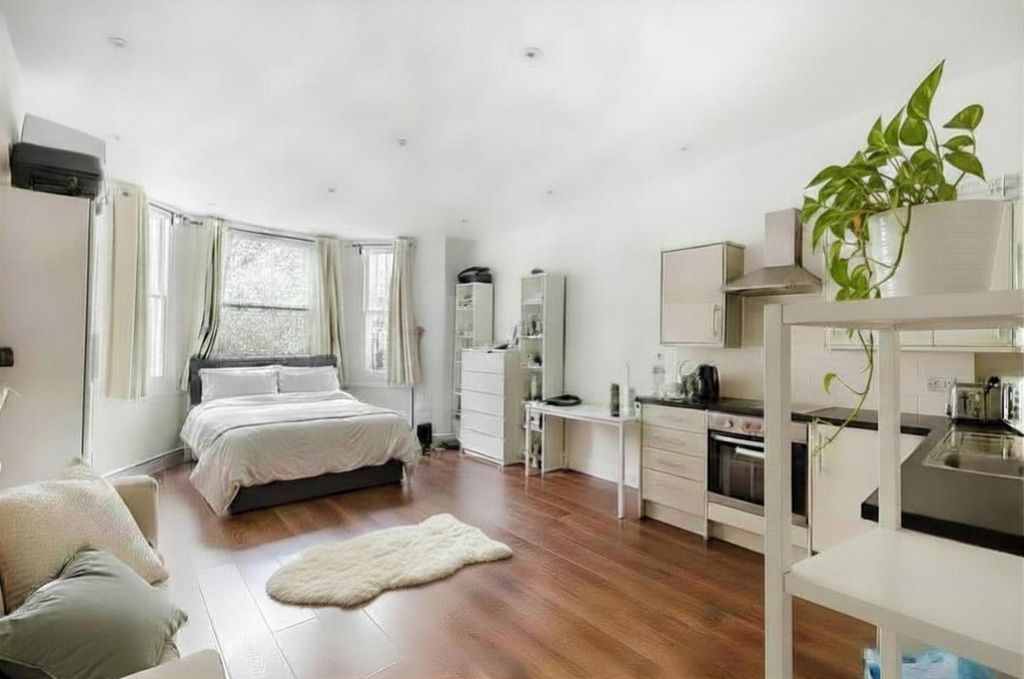 Property photo 2 of 2