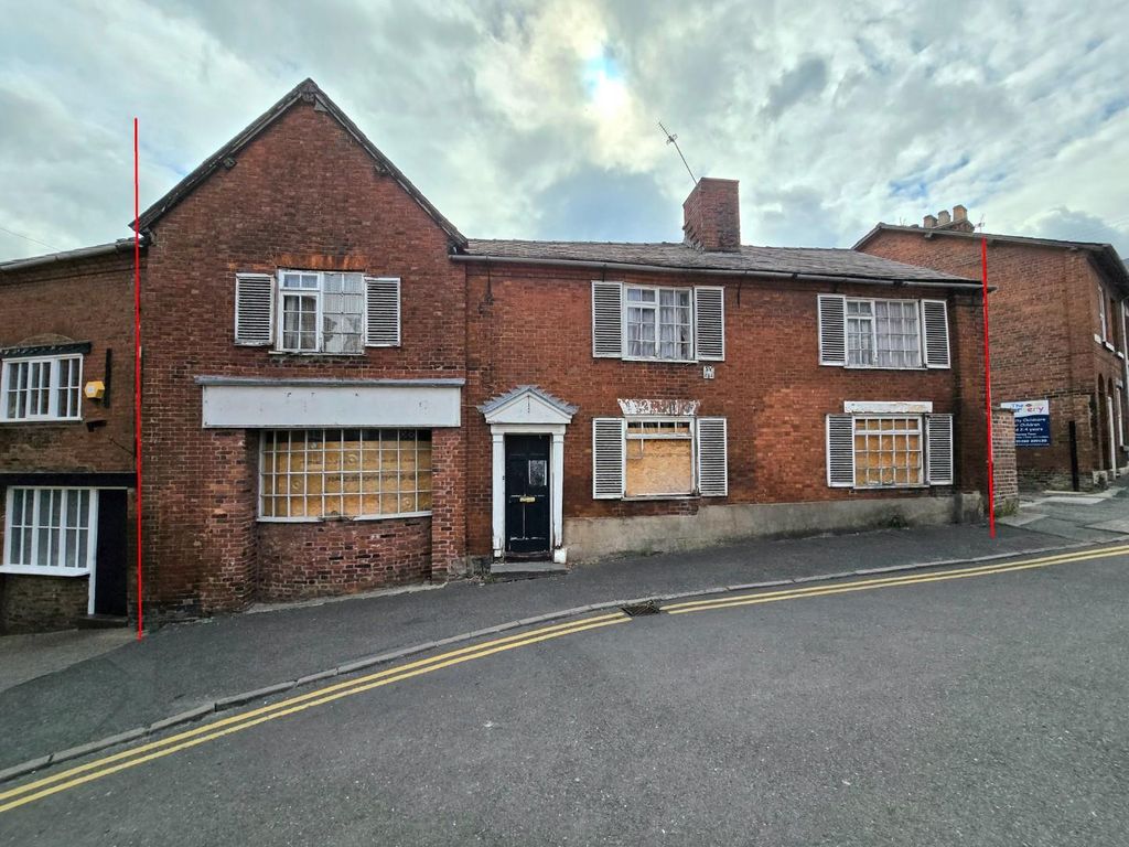 Property photo 1 of 16 Front