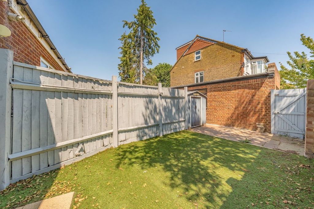 Property photo 3 of 7