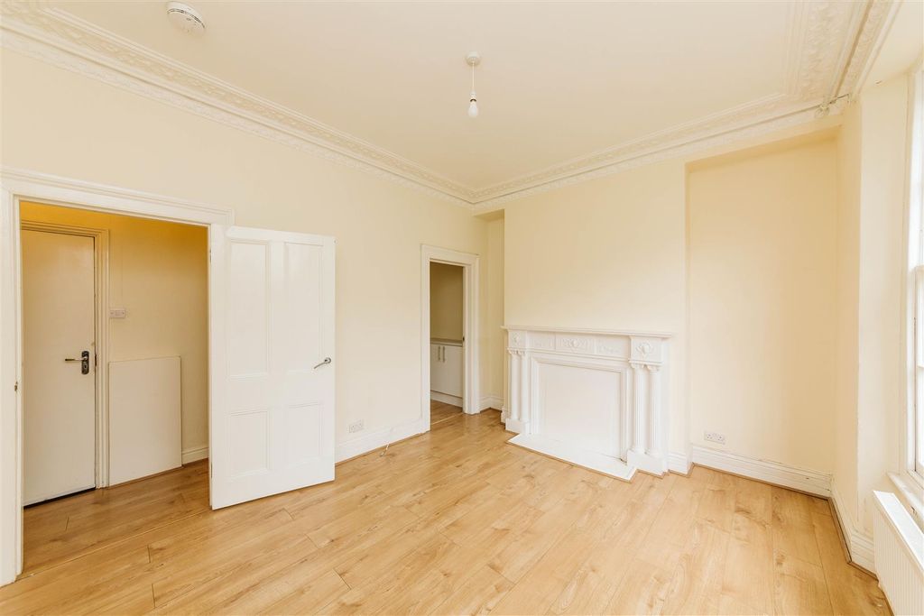 Property photo 3 of 10 Ks2B5472.Jpg