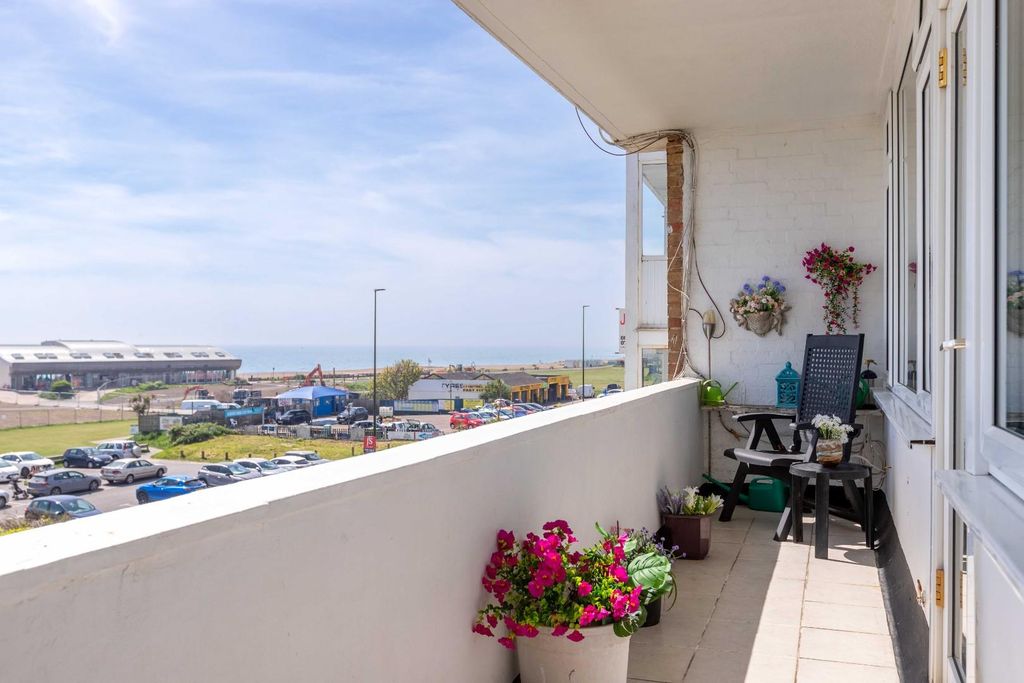 Property photo 1 of 16 Eastlodge-11.Jpg