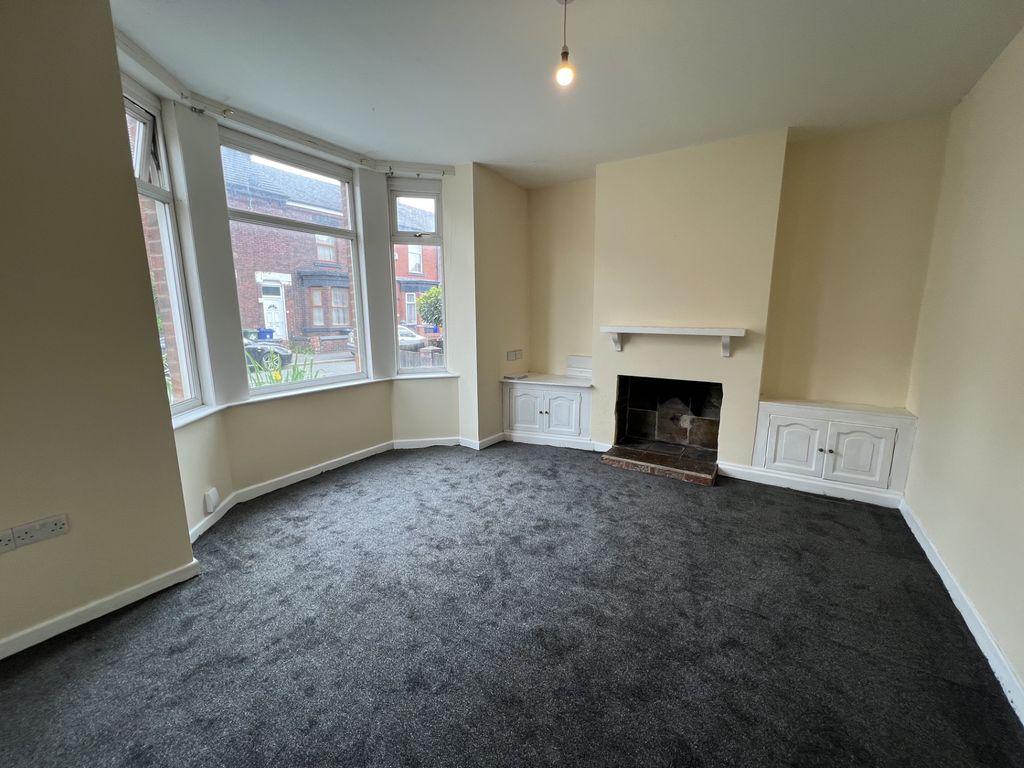Property photo 2 of 8 Living Room