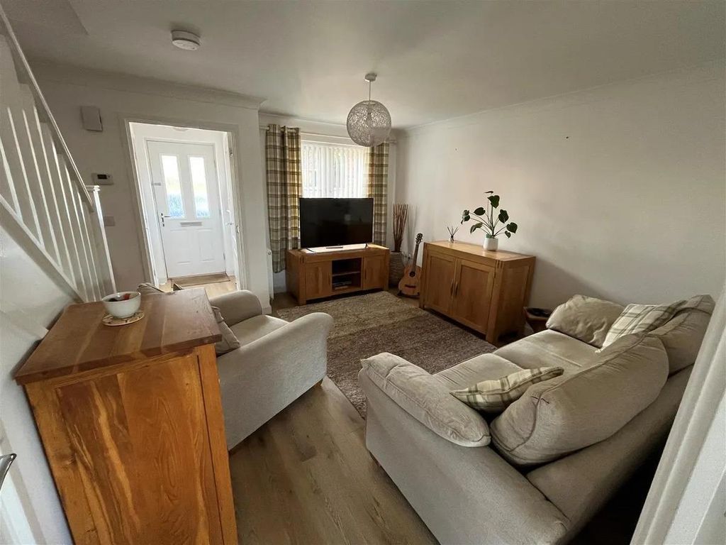 Property photo 2 of 11 B26d5Fee57Cb8B32B09A9655c6c906Aea338572d.Jpg